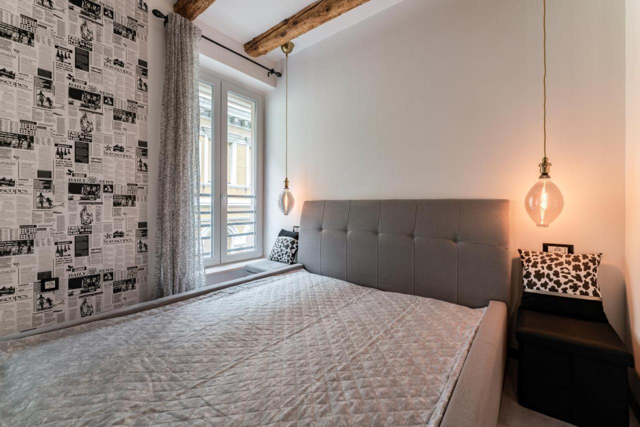 רייקה Black & White Apartments מראה חיצוני תמונה
